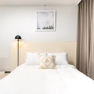 Urbanstay Cityhall Apartamento